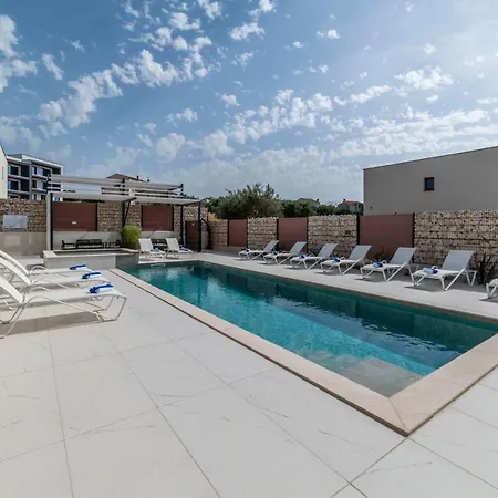 Apartment Pinna - Datul *