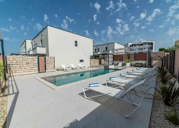 Pinna - Datul Apartman Póla